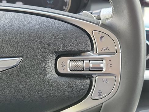 Used 2025 Genesis GV70 2.5T AWD/4WD image 38