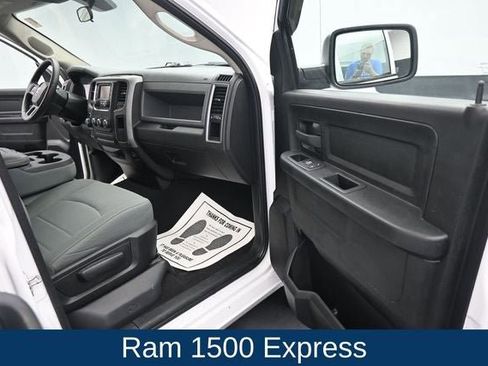 Used 2018 RAM 1500 Express w/ Express Value Package AWD/4WD image 14