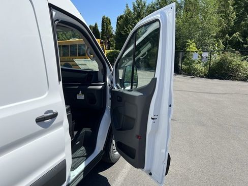 New 2025 Ford Transit 250 148 Medium Roof w/ Load Area Protection Package image 24