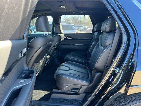 Used 2023 Hyundai Palisade Calligraphy image 21