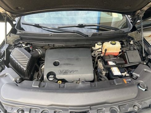 Used 2018 Buick Enclave Essence w/ Trailering Package image 40