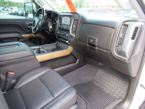 Used 2019 Chevrolet Silverado 3500 LTZ w/ Duramax Plus Package AWD/4WD image 13
