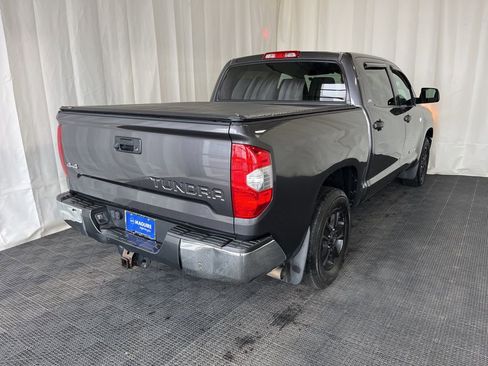 Used 2016 Toyota Tundra SR5 w/ SR5 Upgrade Package image 33
