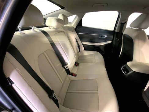 Used 2025 Hyundai Sonata SEL FWD image 23