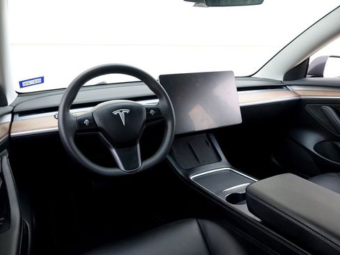 Used 2022 Tesla Model 3 Long Range image 5