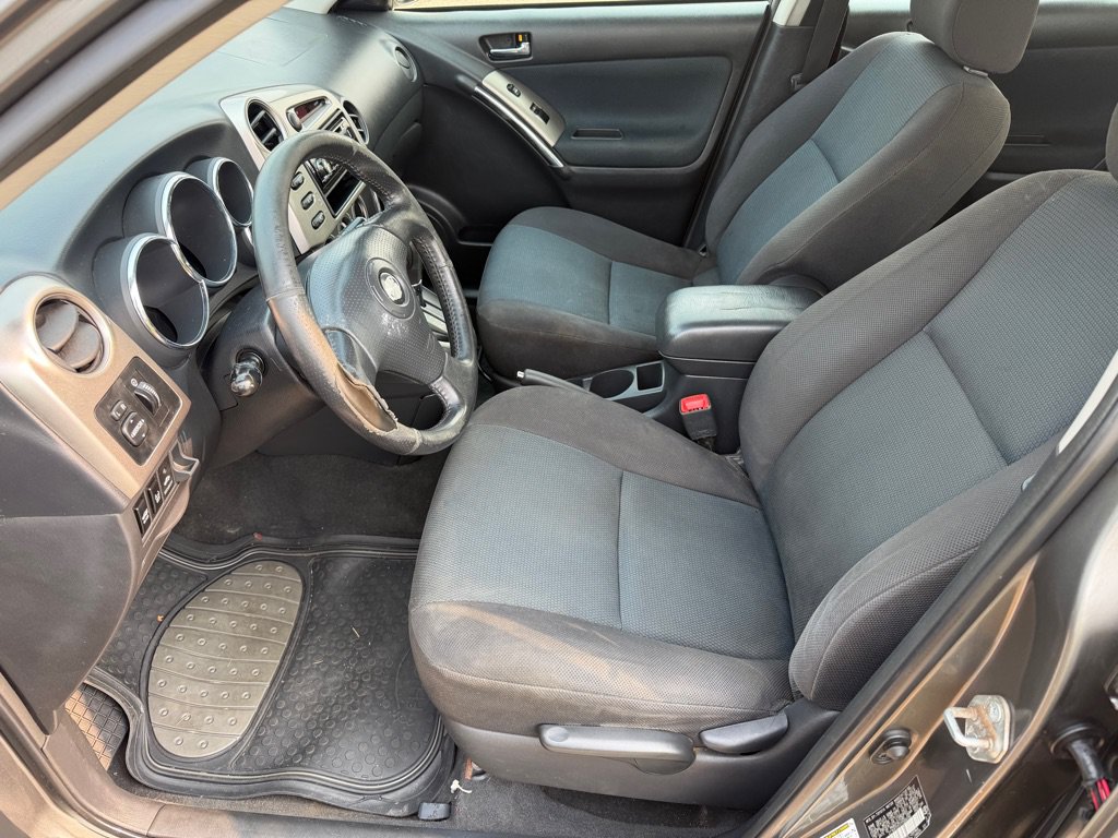 Used 2007 Toyota Matrix XR w/ Extra Value Pkg 2 FWD image 9