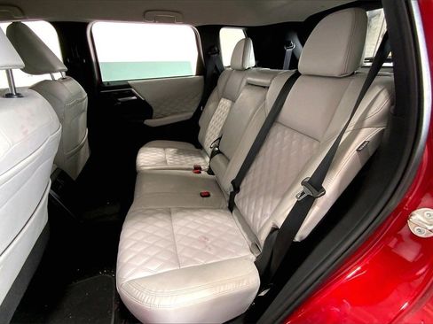 Used 2022 Mitsubishi Outlander SEL image 24