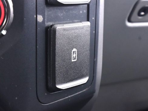 Used 2022 Ford F150 XLT image 27