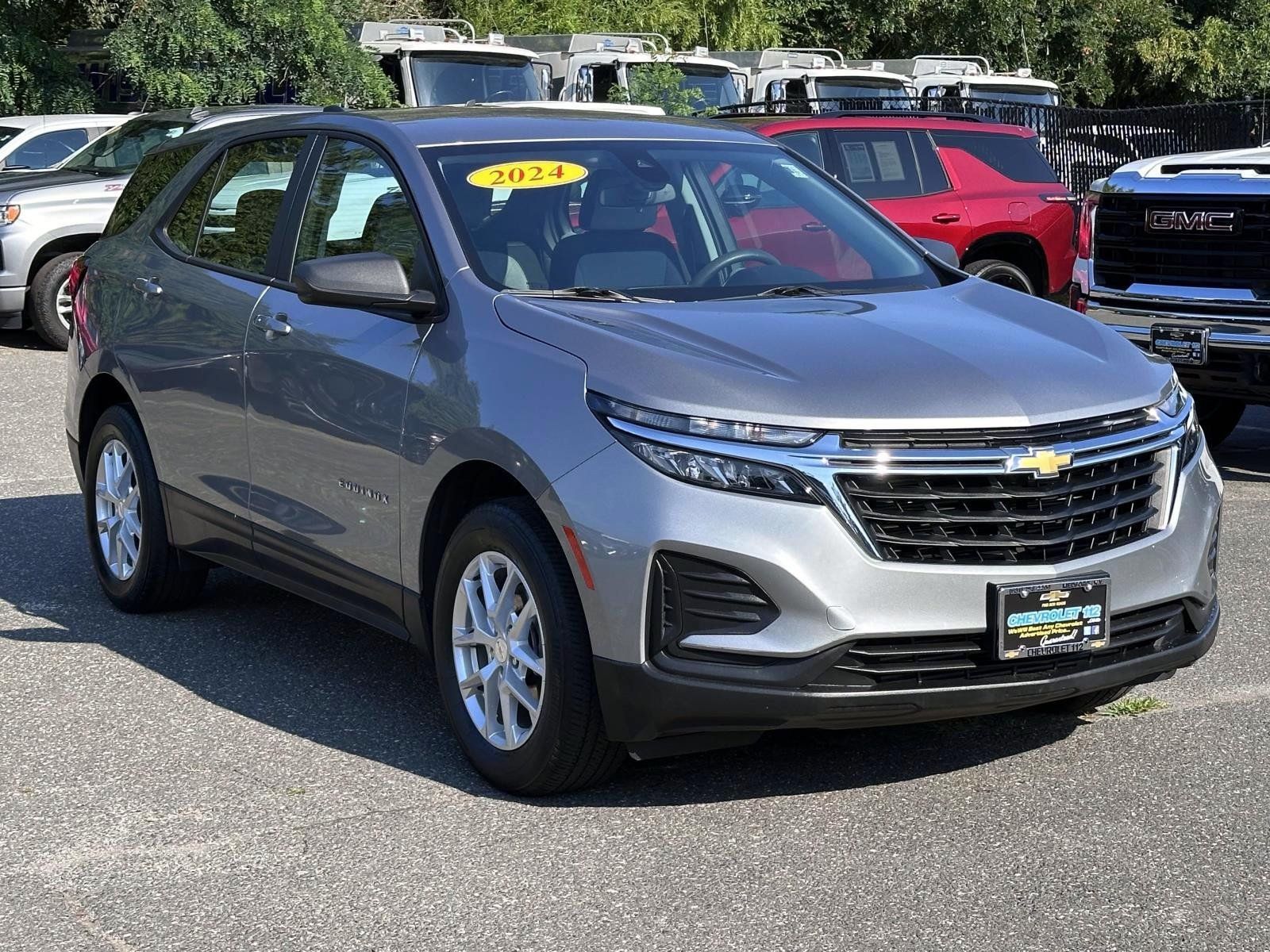 Used 2024 Chevrolet Equinox LS w/ Driver Confidence II Package AWD/4WD image 5