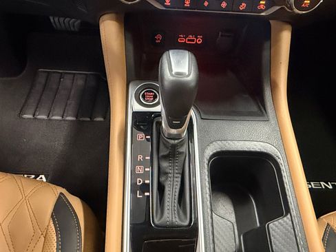 Used 2025 Nissan Sentra SV w/ SV Premium Package FWD image 21