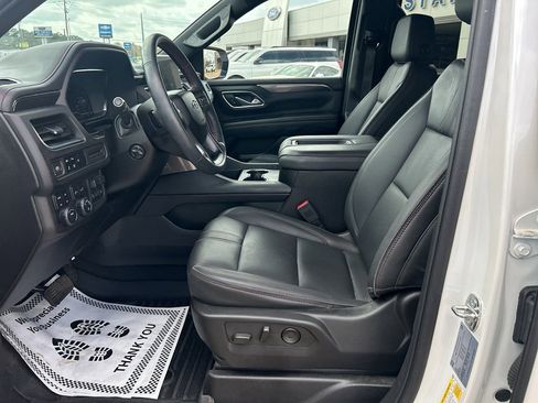 Used 2024 Chevrolet Tahoe RST w/ Luxury Package image 21