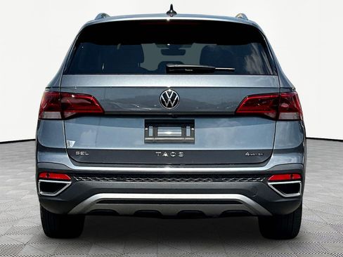 Used 2023 Volkswagen Taos SEL AWD/4WD image 5