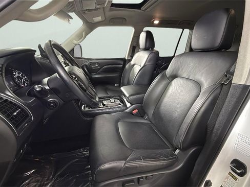 Used 2024 INFINITI QX80 Luxe image 17
