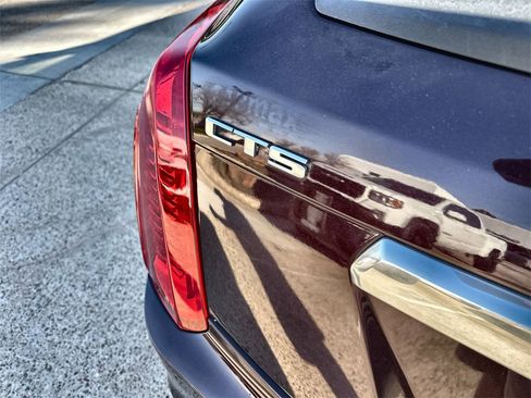 Used 2017 Cadillac CTS Luxury image 14