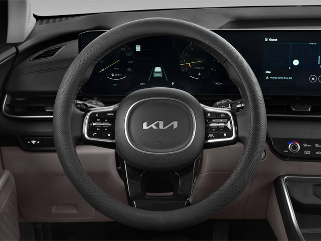 Used 2025 Kia Carnival SX Prestige FWD image 8