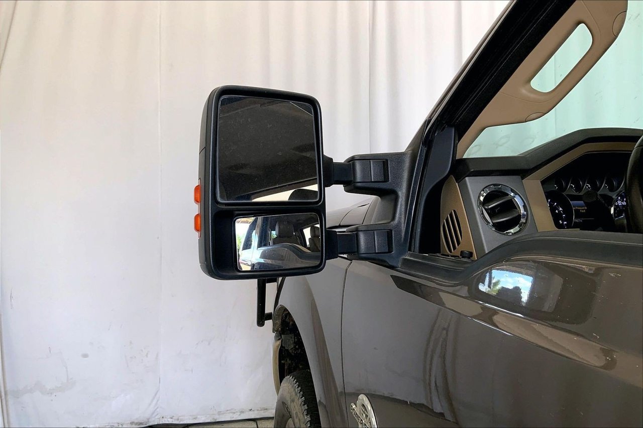 Used 2016 Ford F250 Lariat w/ Lariat Interior Package AWD/4WD image 10