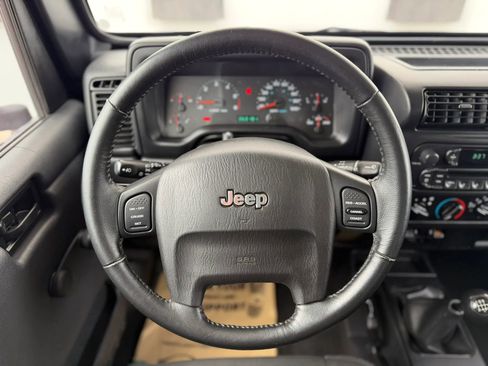 Used 2006 Jeep Wrangler Rubicon AWD/4WD image 24