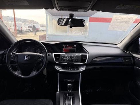 Used 2014 Honda Accord Sport image 18