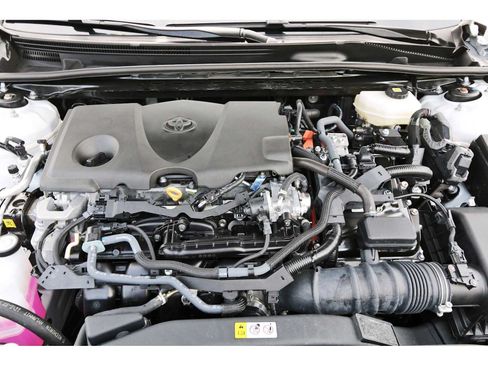 Used 2026 Toyota Camry SE w/ Convenience Package FWD image 31