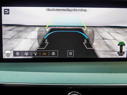Used 2025 Nissan Murano Platinum w/ Cargo Package AWD/4WD image 35