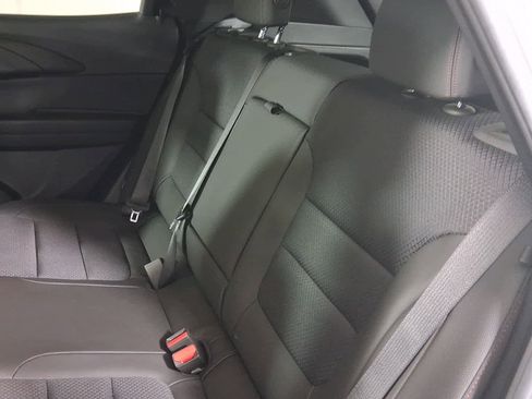 Used 2023 Chevrolet TrailBlazer RS w/ Sun and Liftgate Package image 18