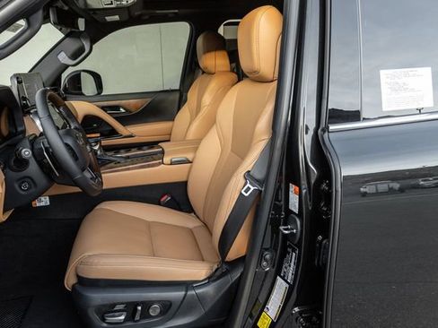 New 2026 Lexus LX 600 4WD w/ Luxury Package image 7