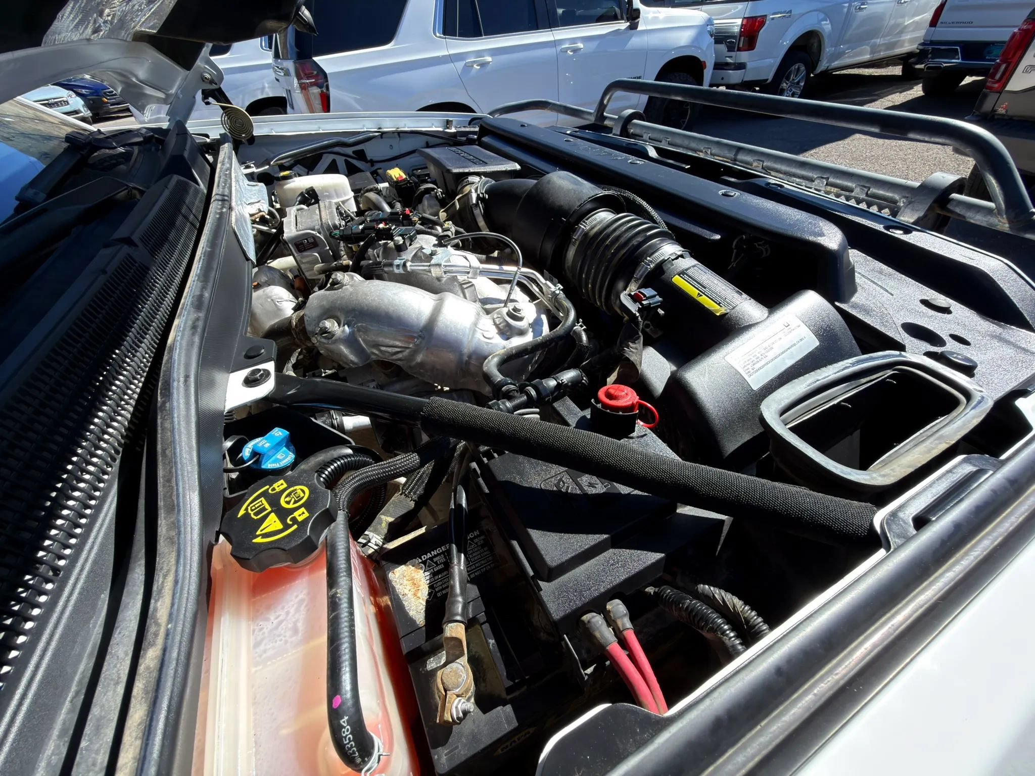 Used 2019 Chevrolet Silverado 2500 LT AWD/4WD image 4