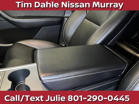 Used 2023 Tesla Model Y Long Range AWD/4WD image 30