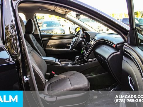 Used 2023 Hyundai Tucson SE image 21