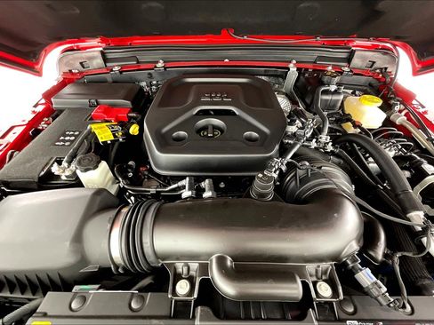 New 2025 Jeep Wrangler Unlimited Rubicon image 18