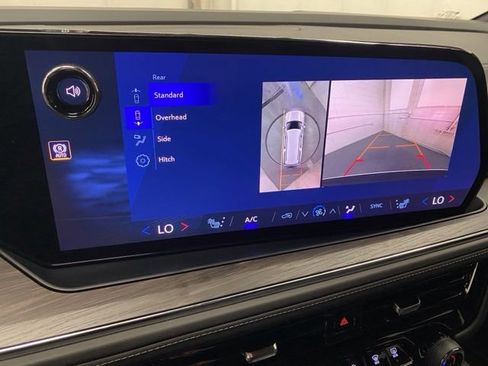 New 2026 Chevrolet Suburban LT w/ Comfort Package AWD/4WD image 5