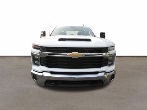 Used 2025 Chevrolet Silverado 2500 LT w/ Convenience Package image 7