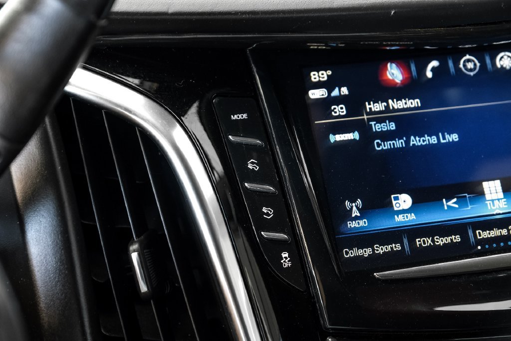 Used 2020 Cadillac Escalade Platinum AWD/4WD image 25