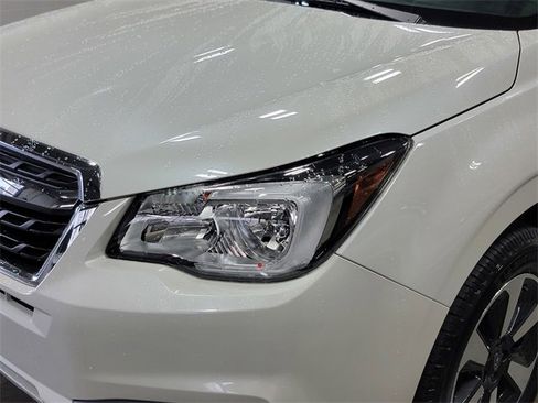 Used 2018 Subaru Forester 2.5i w/ Alloy Wheel Package image 9