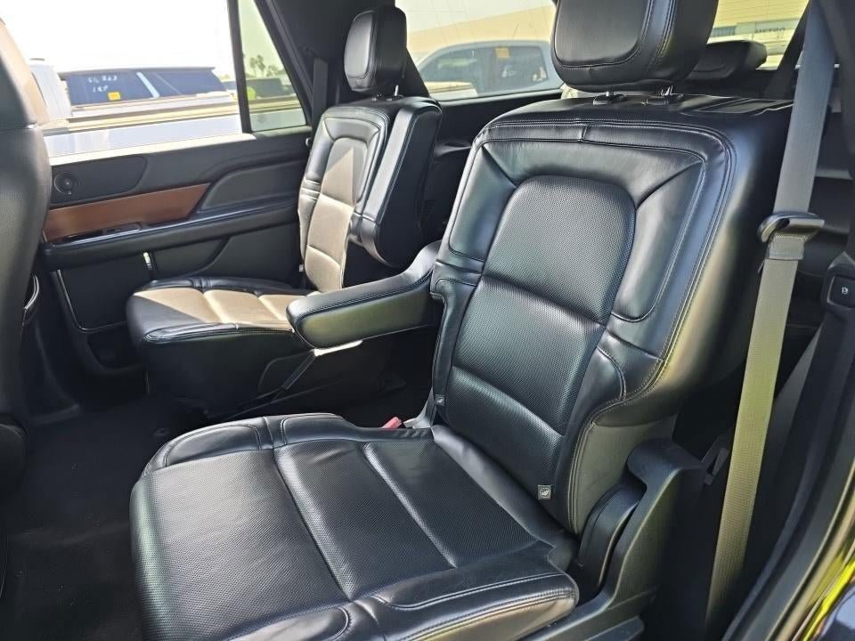 Used 2021 Lincoln Navigator Reserve RWD image 7