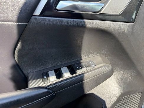 Used 2024 Mitsubishi Outlander SE AWD/4WD image 22