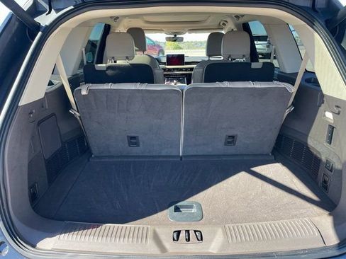 Used 2023 Lincoln Aviator Reserve w/ Equipment Group 201A image 24