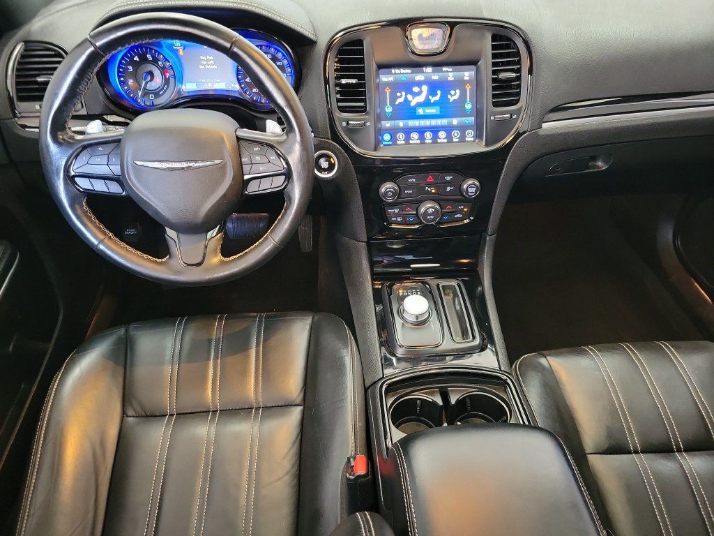 Used 2022 Chrysler 300 S RWD image 15
