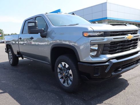 New 2026 Chevrolet Silverado 2500 Custom w/ Custom Value Package AWD/4WD image 2