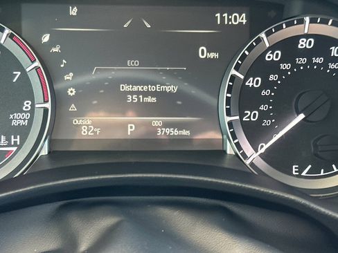 Certified 2025 Toyota Highlander LE AWD/4WD image 32