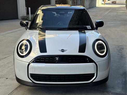 New 2026 MINI Cooper 4-Door Hardtop image 2