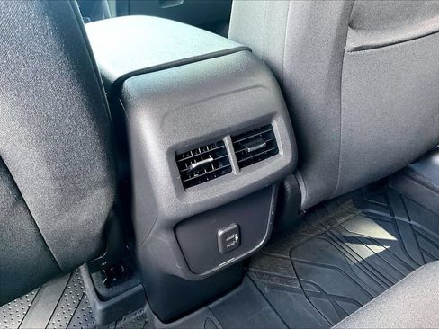 Used 2021 Chevrolet Equinox LT AWD/4WD image 28