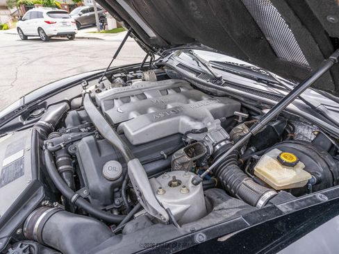 Used 2005 Aston Martin Vanquish S RWD image 18