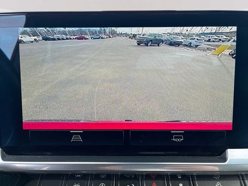 Certified 2023 Chevrolet Silverado 1500 RST w/ Z71 Off-Road Package image 15