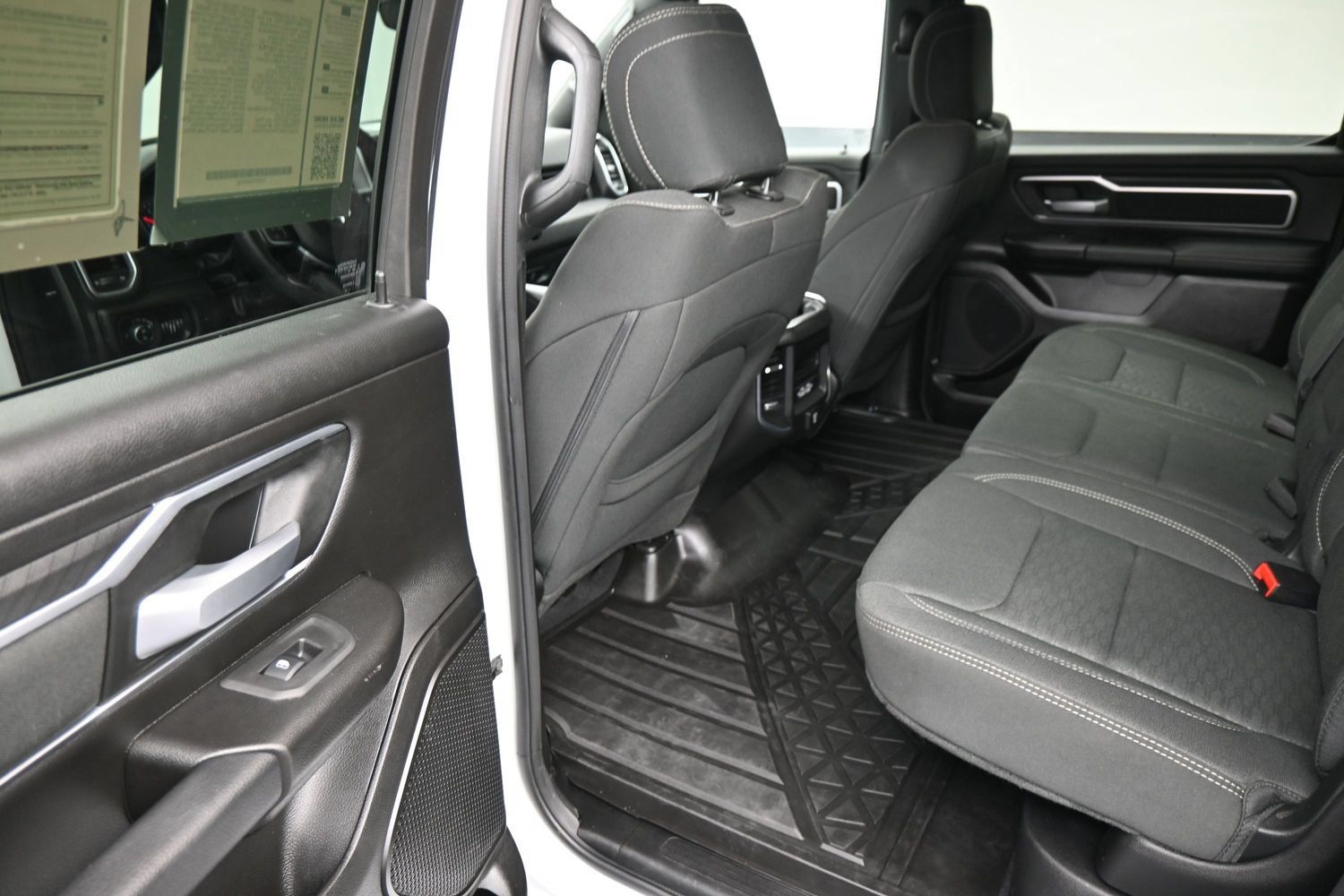 Used 2025 RAM 1500 Big Horn AWD/4WD image 16