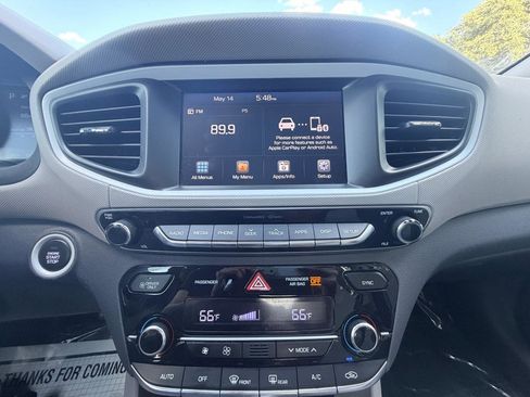 Used 2017 Hyundai Ioniq Blue FWD image 17