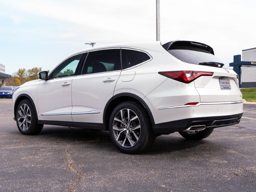Certified 2024 Acura MDX w/ Technology Package AWD/4WD image 10