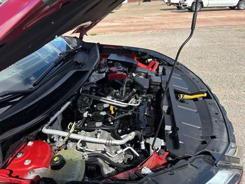 Used 2021 Nissan Rogue SV AWD/4WD image 26