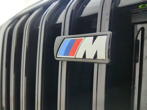 Used 2026 BMW X7 M60i AWD/4WD image 17