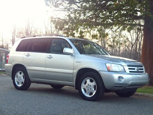 Used 2005 Toyota Highlander Limited AWD/4WD image 6